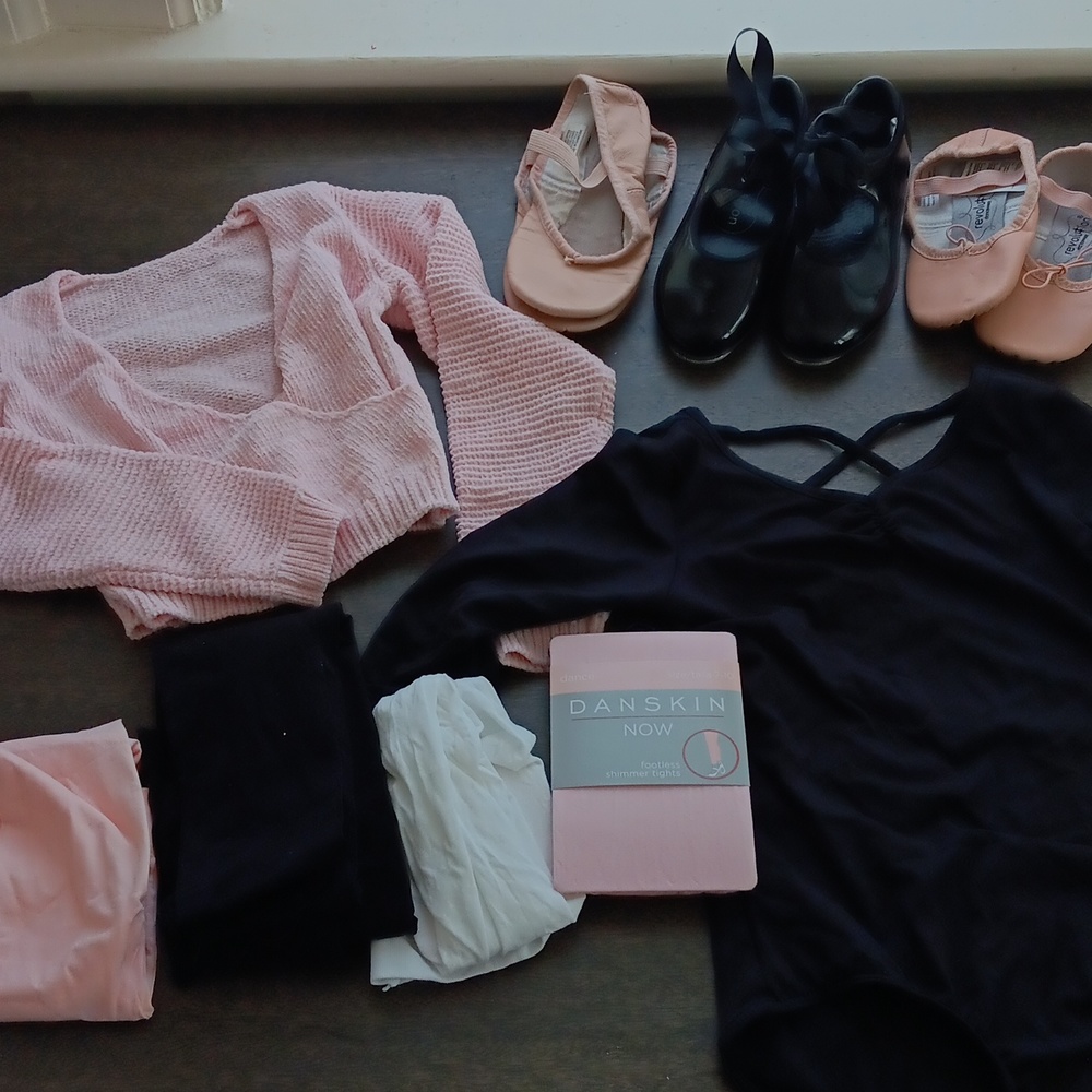 Girls Dance lot size 7